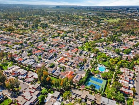 64  Mann  , Irvine, CA