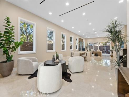 64  Mann  , Irvine, CA