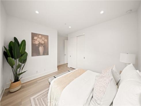 111  Donati  , Irvine, CA