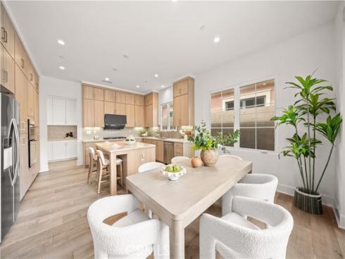 111  Donati  , Irvine, CA