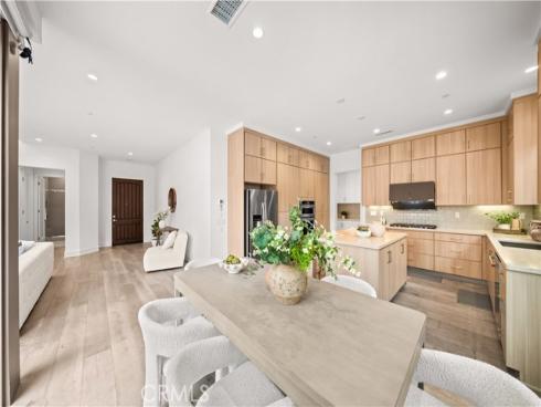 111  Donati  , Irvine, CA