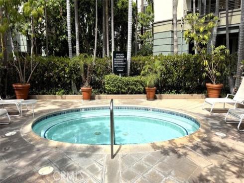 2253  Martin  107 , Irvine, CA