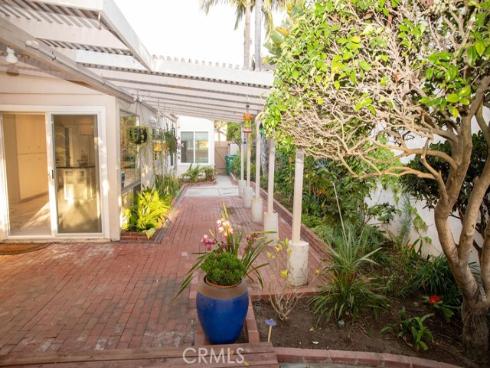 42  Almond Tree Ln  , Irvine, CA