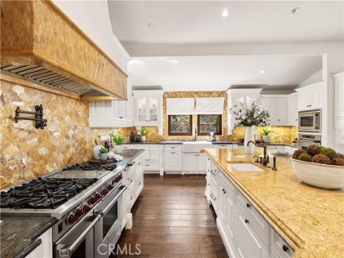 51  Echo  , Irvine, CA