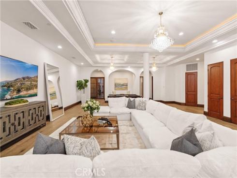 51  Echo  , Irvine, CA