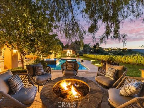 51  Echo  , Irvine, CA