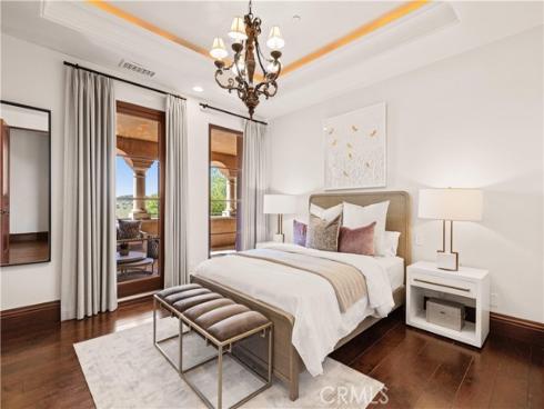 51  Echo  , Irvine, CA