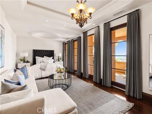 51  Echo  , Irvine, CA