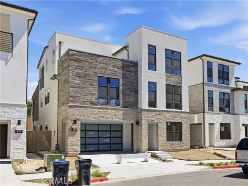 108  Creation  , Irvine, CA