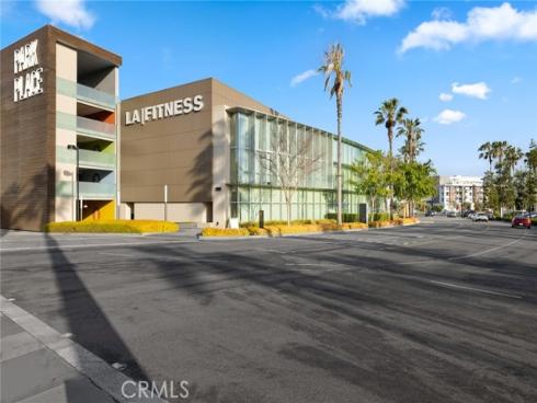 555  Rockefeller  , Irvine, CA