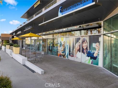 555  Rockefeller  , Irvine, CA