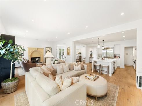 26  View Terrace  , Irvine, CA