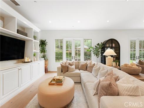 26  View Terrace  , Irvine, CA