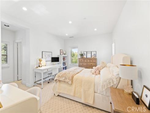 26  View Terrace  , Irvine, CA