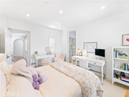 26  View Terrace  , Irvine, CA