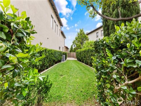 26  View Terrace  , Irvine, CA