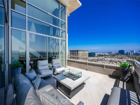 8155  Scholarship  , Irvine, CA