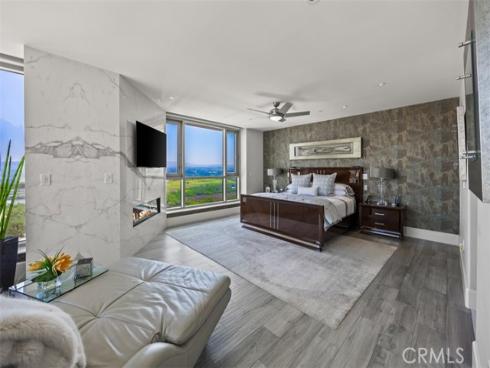 8155  Scholarship  , Irvine, CA