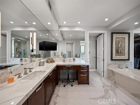 8155  Scholarship  , Irvine, CA