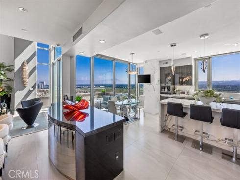 8155  Scholarship  , Irvine, CA