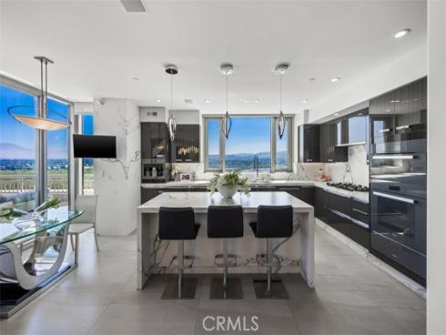 8155  Scholarship  , Irvine, CA