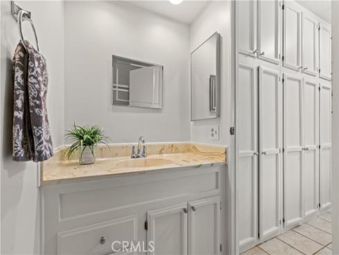 5200  Irvine Blvd. Spc 194  , Irvine, CA