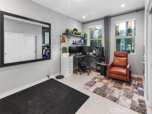 203  Placemark  , Irvine, CA