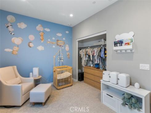 203  Placemark  , Irvine, CA