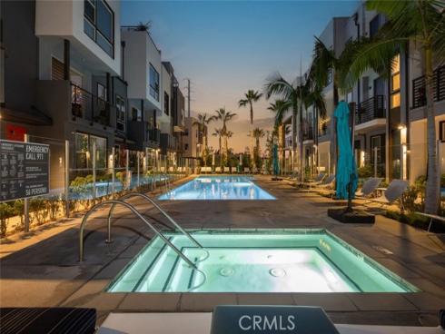 203  Placemark  , Irvine, CA