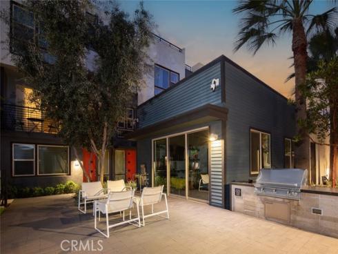 203  Placemark  , Irvine, CA