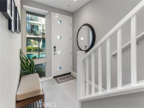 203  Placemark  , Irvine, CA