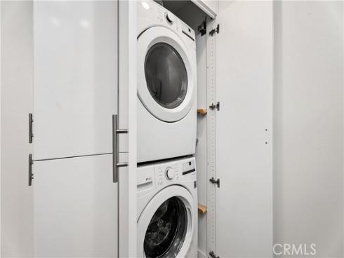 2243  Martin  117 , Irvine, CA