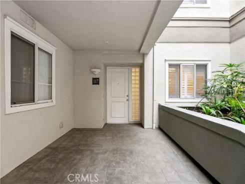 2243  Martin  117 , Irvine, CA