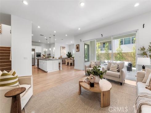 105  Shear  , Irvine, CA