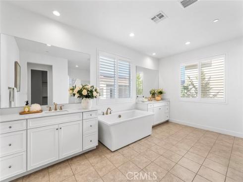 105  Shear  , Irvine, CA