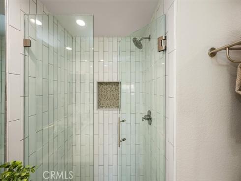 16  Driftwood  24 , Irvine, CA