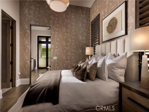 548  Sahara  , Irvine, CA