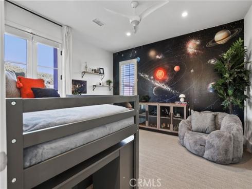 103  Vigna  , Irvine, CA