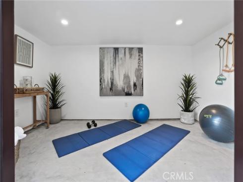 103  Vigna  , Irvine, CA