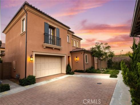 103  Vigna  , Irvine, CA