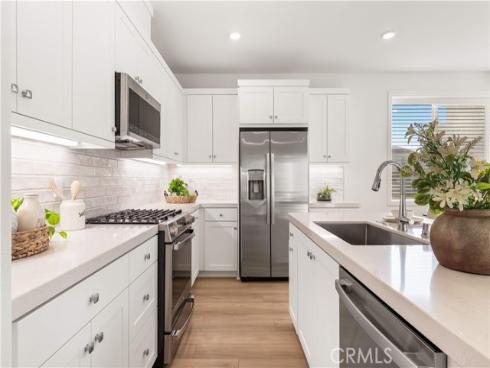 470  Lobata  , Irvine, CA