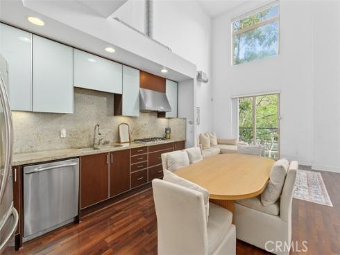 19  Delancy  , Irvine, CA