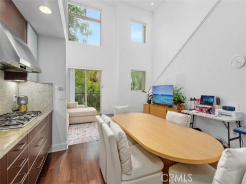 19  Delancy  , Irvine, CA