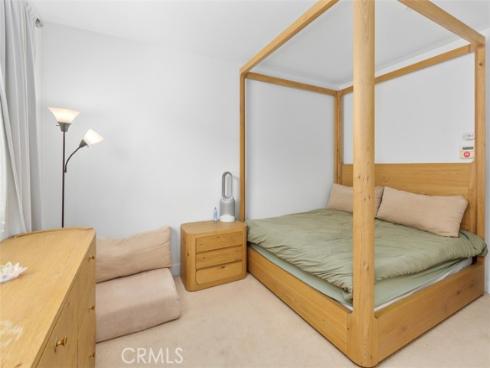 19  Delancy  , Irvine, CA