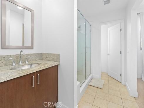 19  Delancy  , Irvine, CA