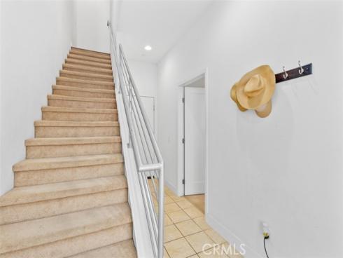 19  Delancy  , Irvine, CA