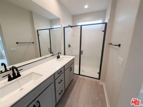 130  Keeper  , Irvine, CA