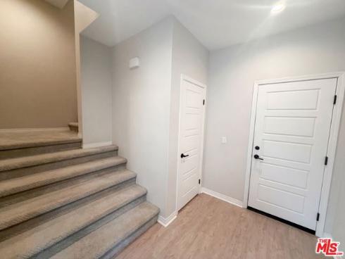 130  Keeper  , Irvine, CA