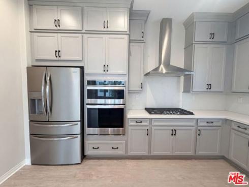 130  Keeper  , Irvine, CA