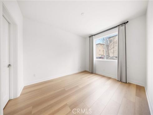 312  Tank  , Irvine, CA